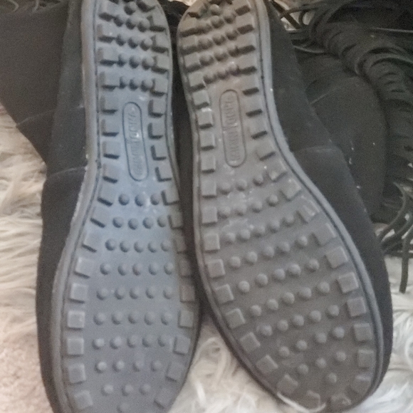 Mocassin - Picture 2 of 2